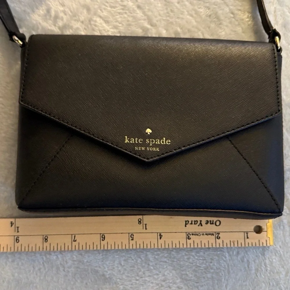 Kate Spade Black Saffiano Leather‎ Crossbody Bag Envelope Flap Small Purse